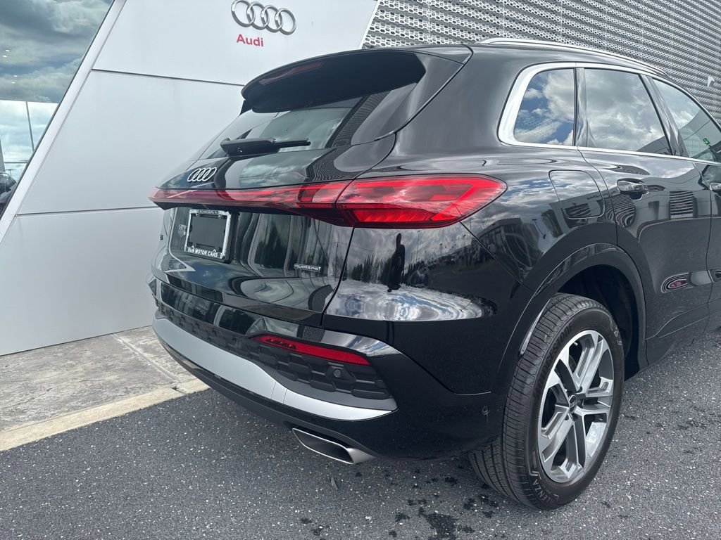 Certified 2025 Audi Q5 Premium w/ Premium Plus AWD/4WD image 4