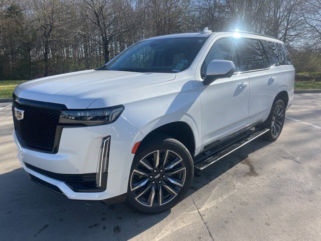 Used 2023 Cadillac Escalade Sport Platinum image 2