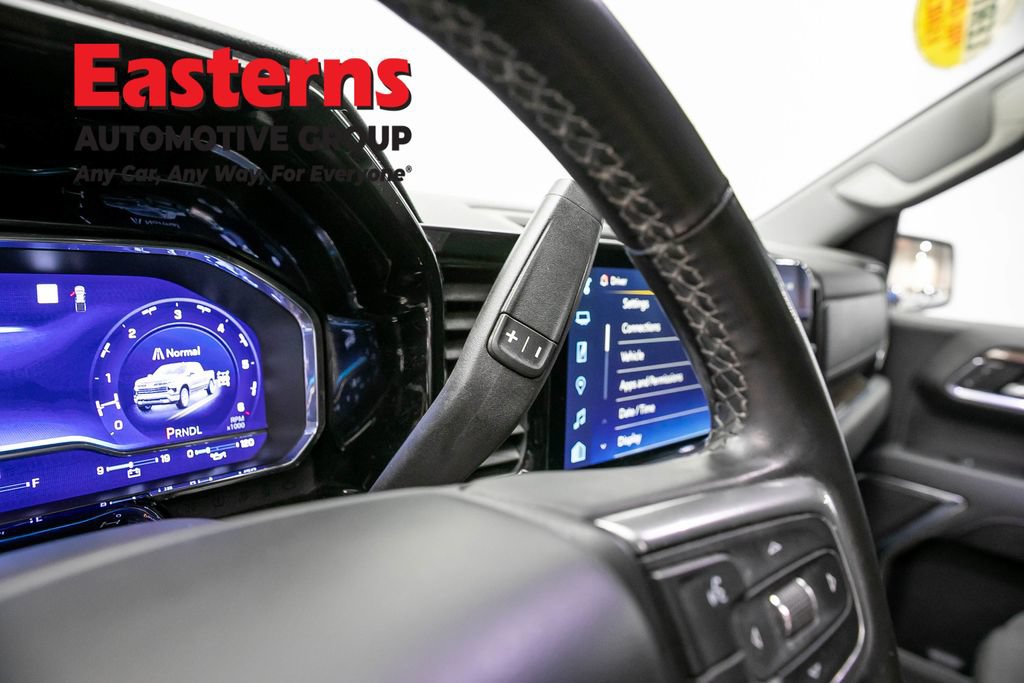 Used 2023 Chevrolet Silverado 1500 LT AWD/4WD image 12