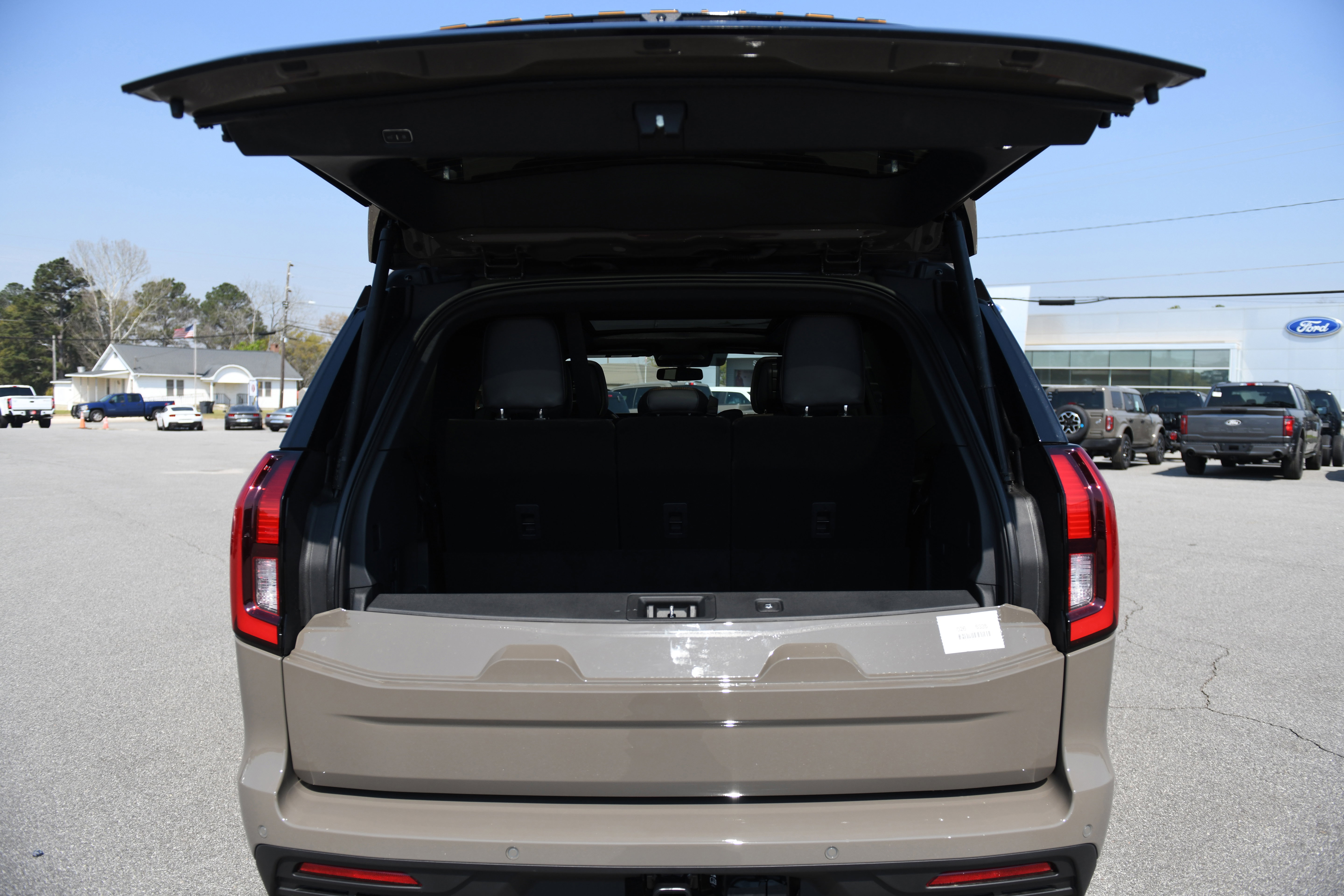 New 2026 Ford Expedition Tremor image 15
