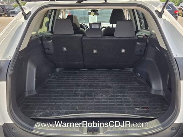 Used 2019 Toyota RAV4 XLE FWD image 14