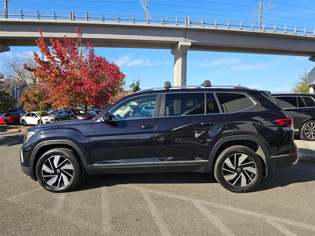 Used 2024 Volkswagen Atlas SEL image 5