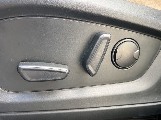 Used 2021 Ford Explorer Limited w/ Hybrid Equipment Group 310A image 30