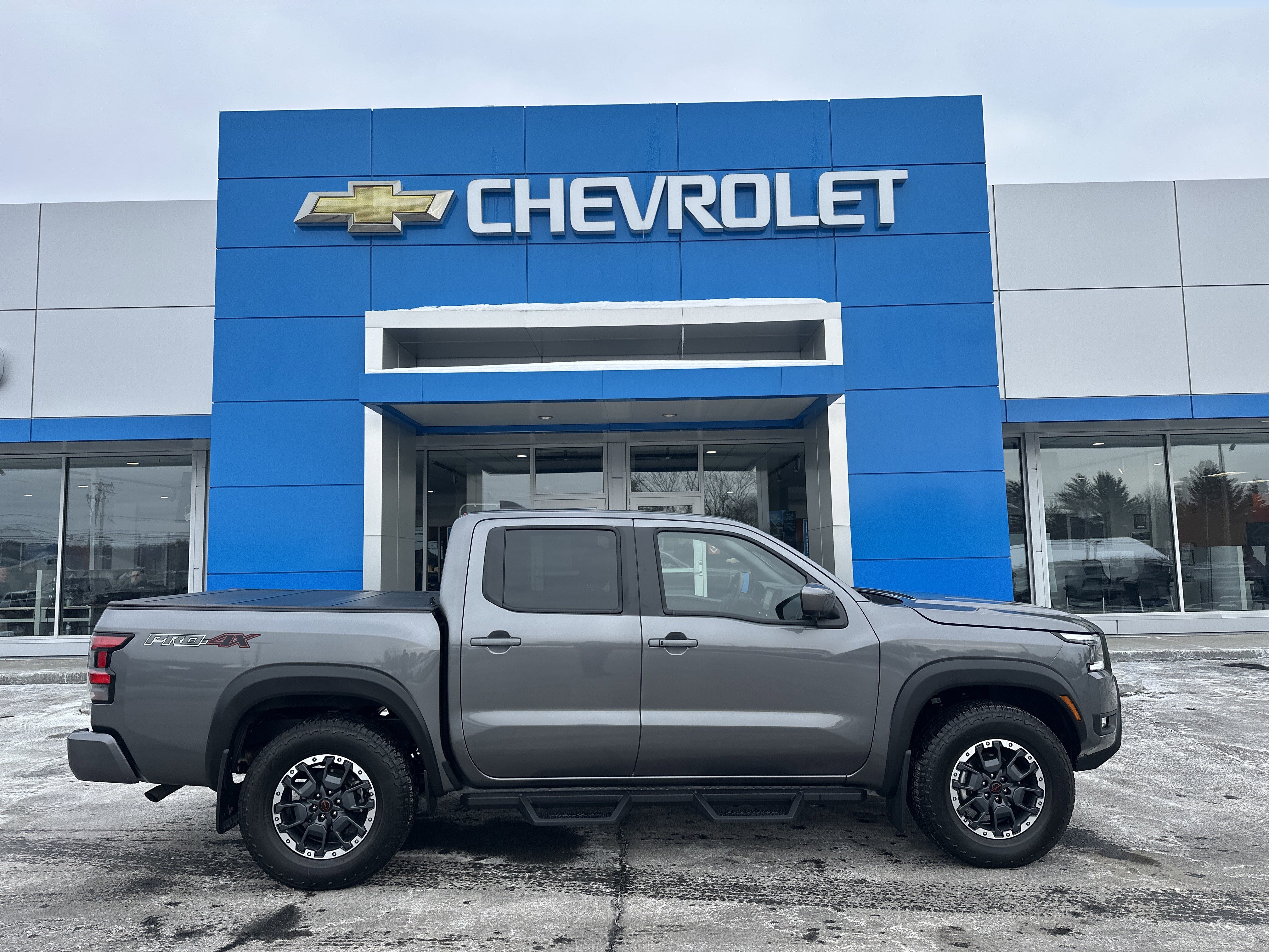 Used 2025 Nissan Frontier PRO-4X w/ Pro Premium Package