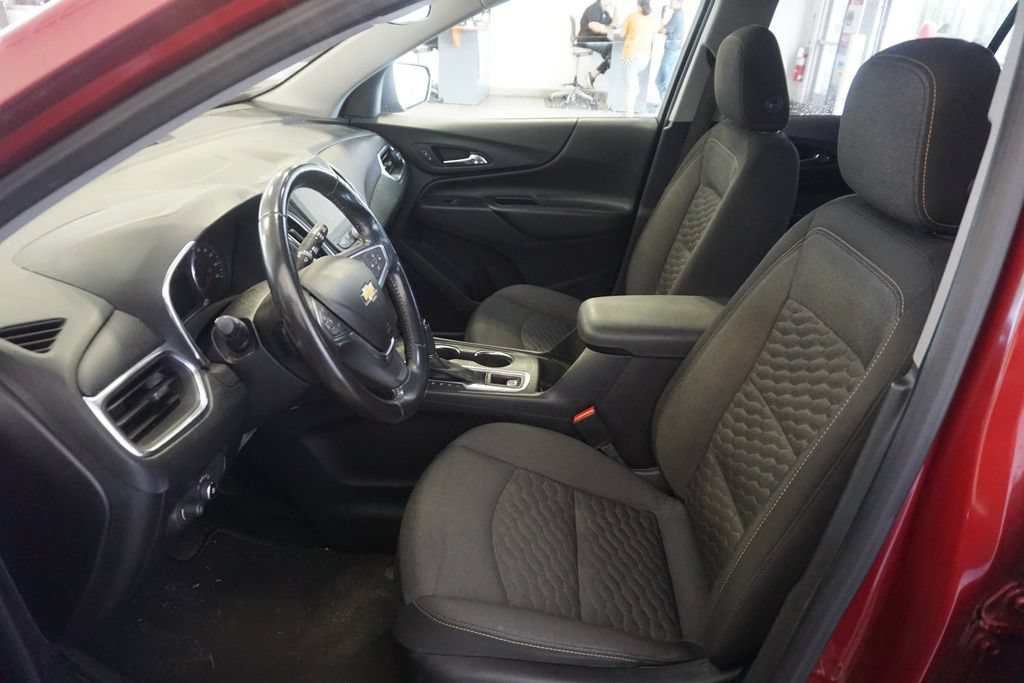 Used 2018 Chevrolet Equinox LT w/ Sun & Infotainment Package AWD/4WD image 14