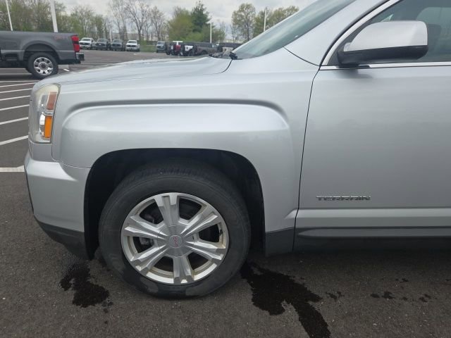 Used 2017 GMC Terrain SLE FWD image 16