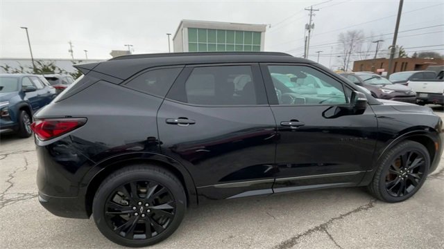 Used 2019 Chevrolet Blazer RS image 2