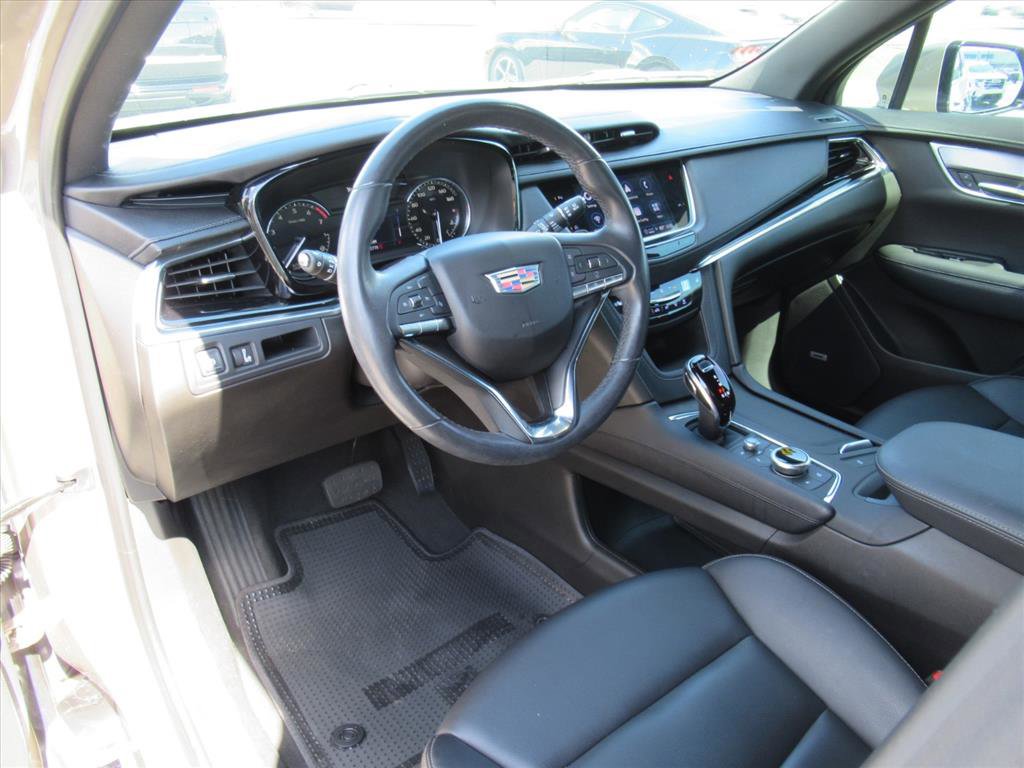 Used 2022 Cadillac XT6 Luxury image 15