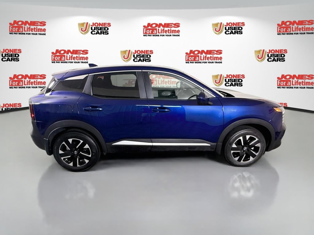 Certified 2025 Nissan Kicks SV AWD/4WD image 17
