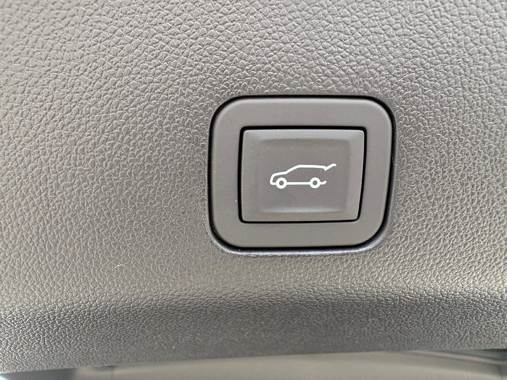 New 2026 Chevrolet Tahoe Premier w/ Sun And Tow Package image 15