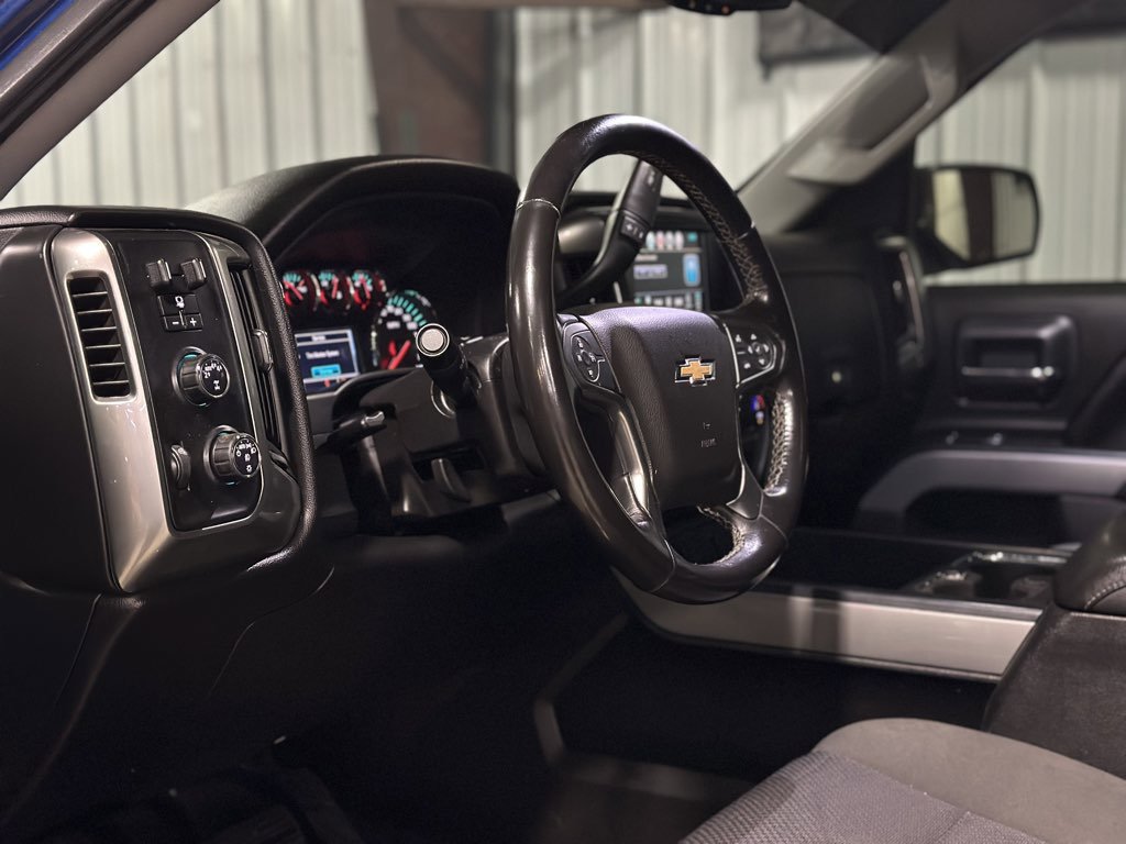 Used 2018 Chevrolet Silverado 1500 LT w/ All Star Edition image 6