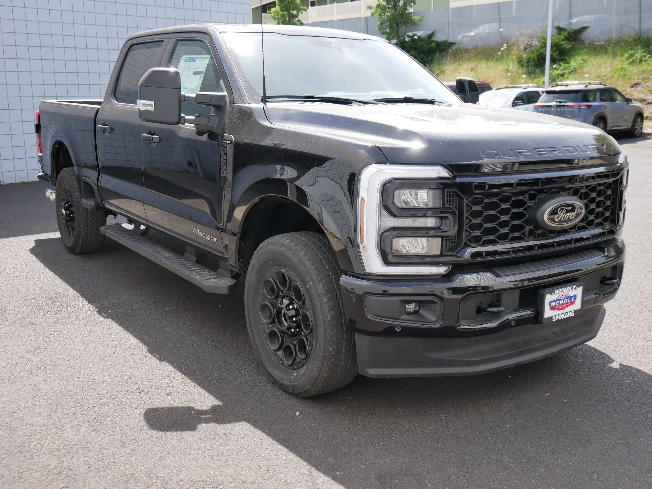 New 2025 Ford F250 Lariat w/ Lariat Ultimate Package image 37