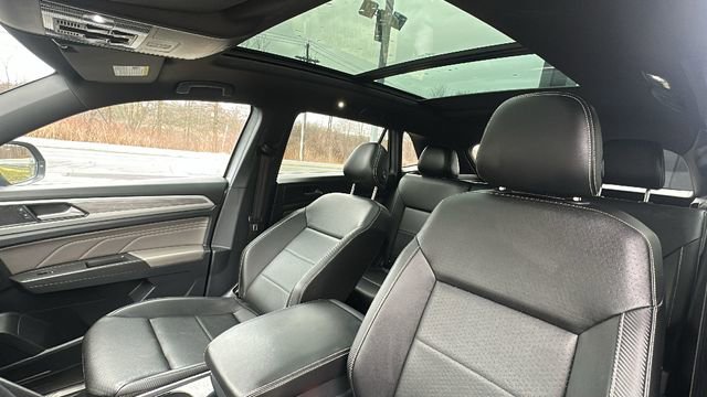 Used 2023 Volkswagen Atlas Cross Sport SE image 21