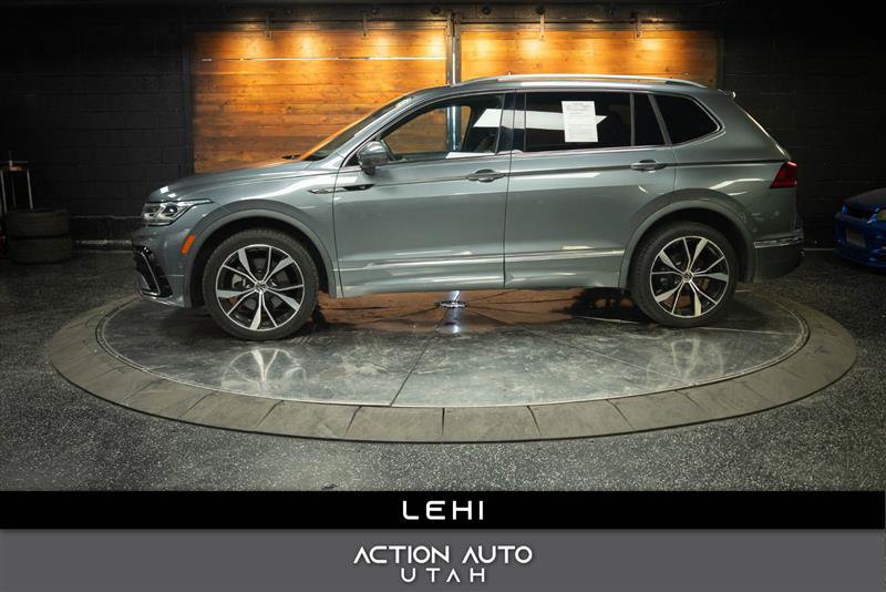 Used 2022 Volkswagen Tiguan SEL R-Line AWD/4WD image 1