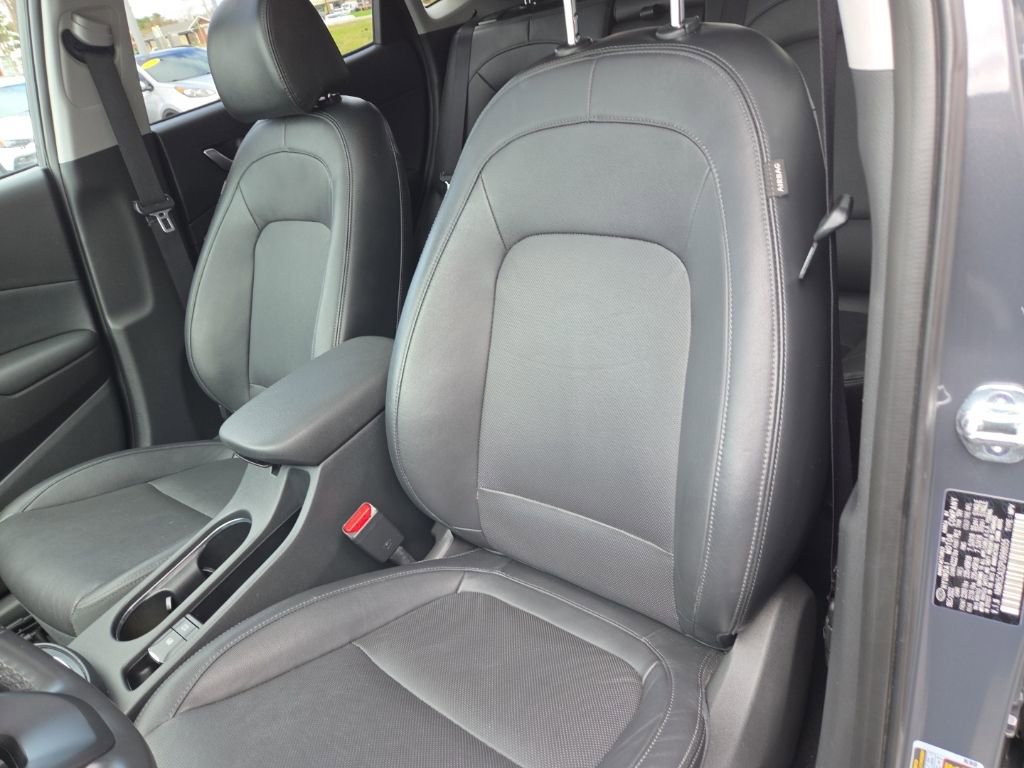 Used 2023 Hyundai Kona Limited w/ Cargo Package AWD/4WD image 20