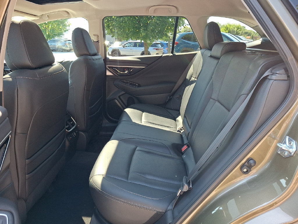 Certified 2025 Subaru Outback Touring XT w/ Popular Package #2 AWD/4WD image 11