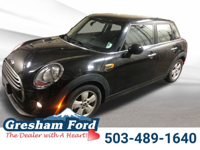 Used 2016 MINI Cooper 4-Door Hardtop image 1