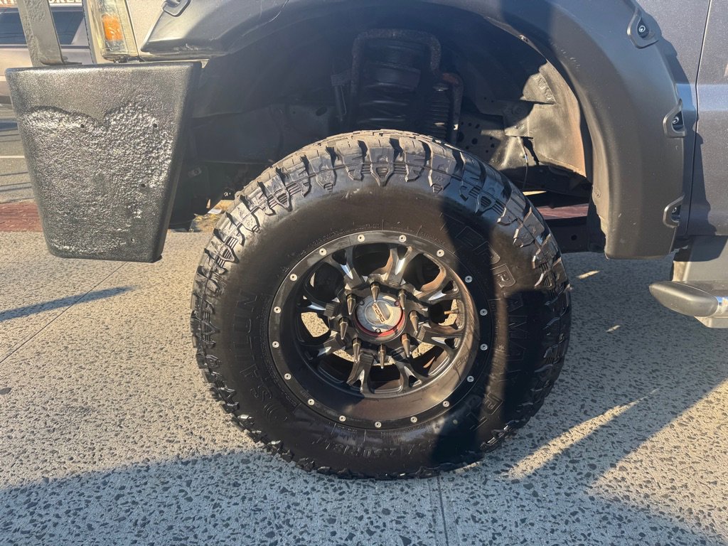 Used 2005 Ford F250 XL image 9