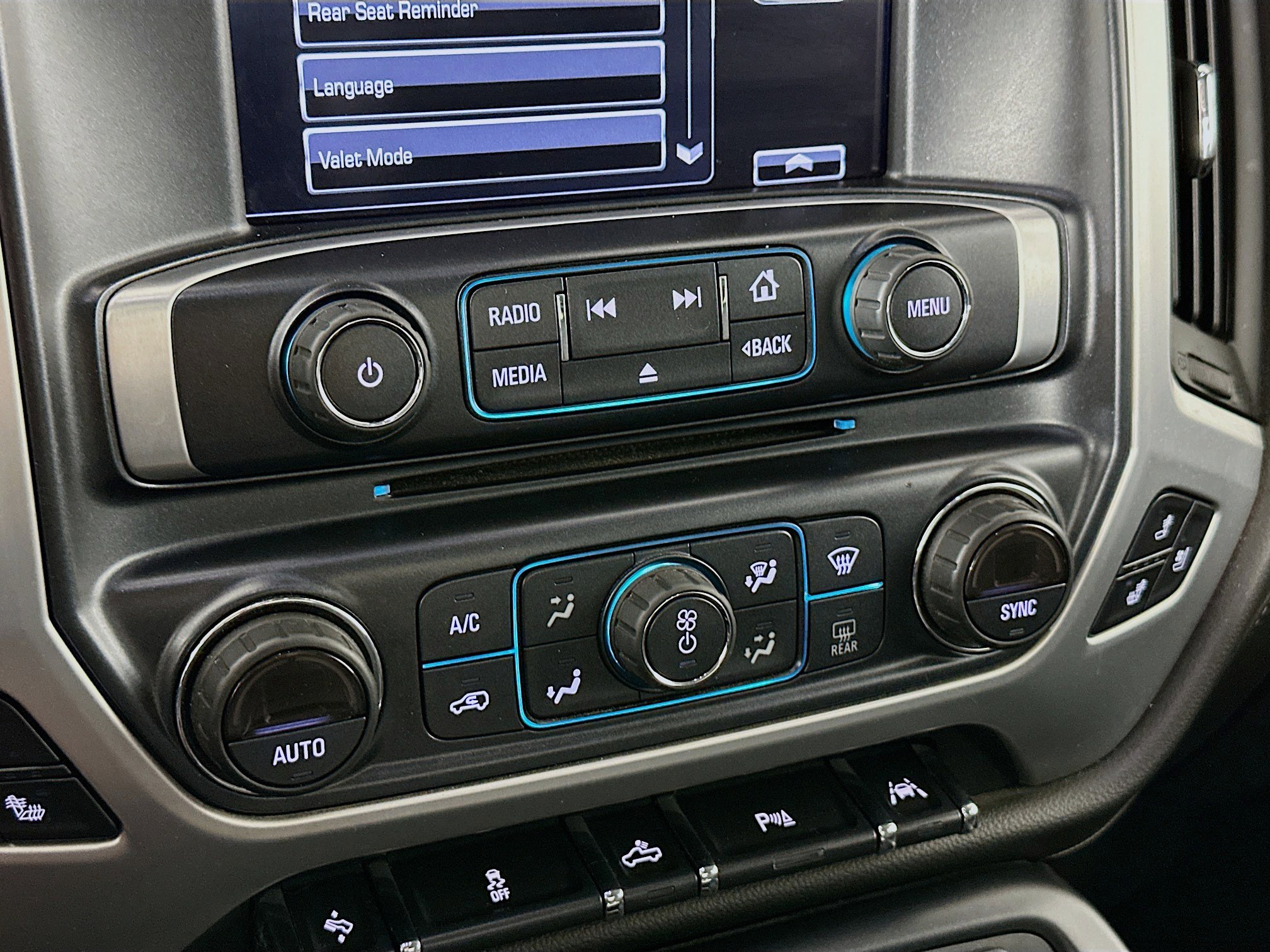 Used 2018 GMC Sierra 1500 SLT image 22