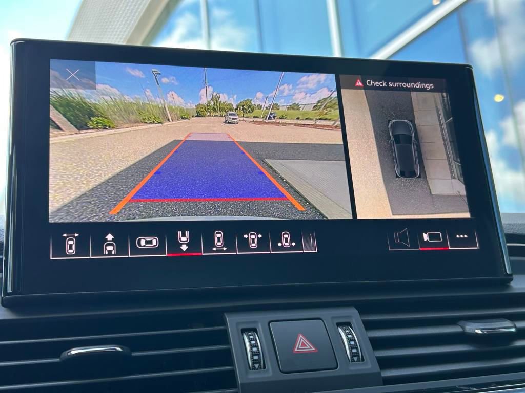 Used 2023 Audi SQ5 Premium Plus image 31