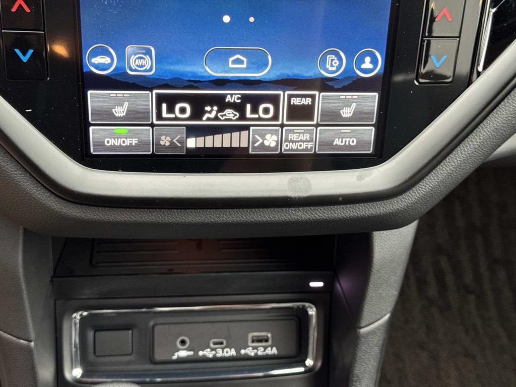 Used 2023 Subaru Ascent Onyx Edition AWD/4WD image 27