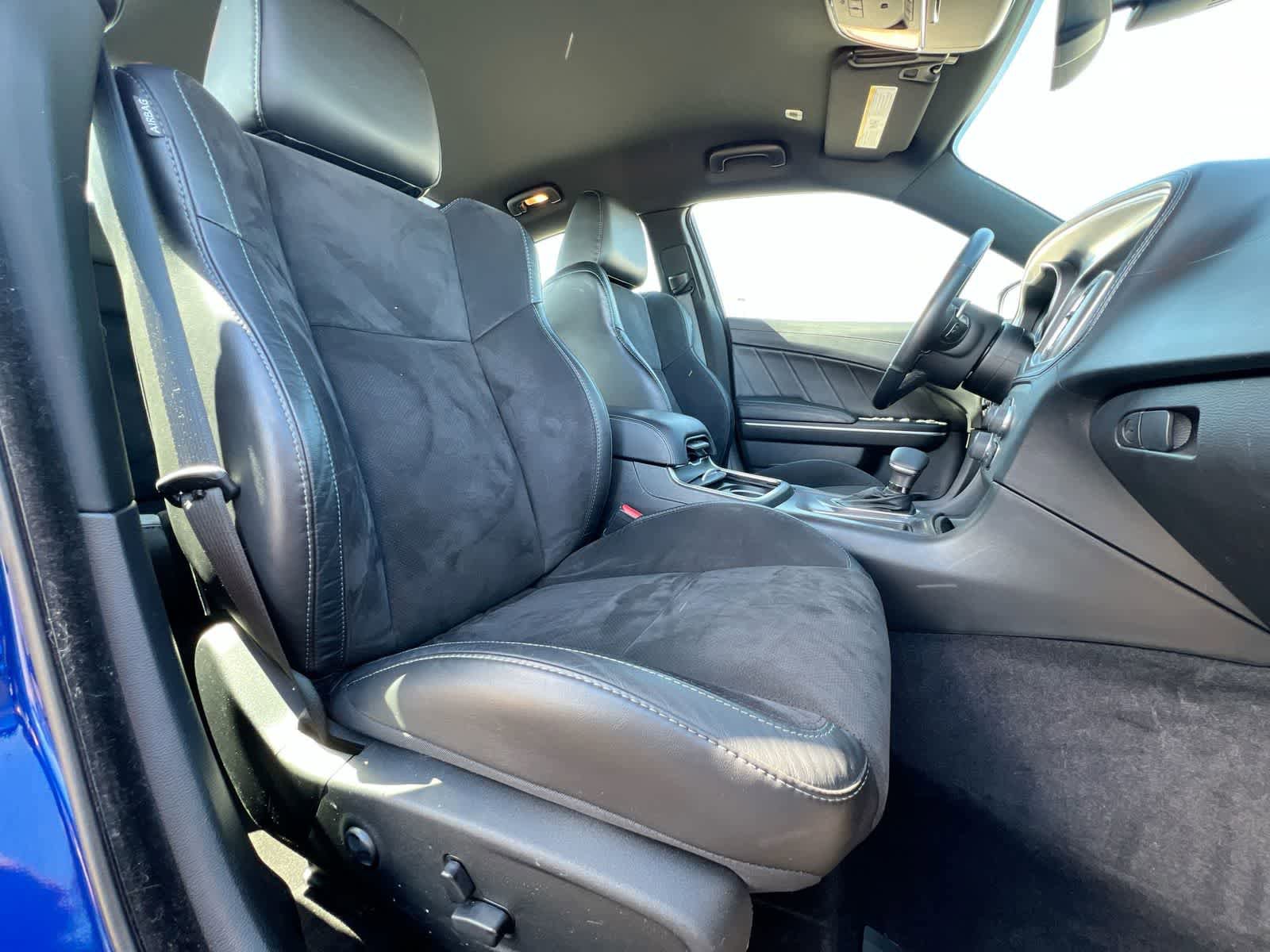 Used 2019 Dodge Charger R/T w/ Plus Group RWD image 21