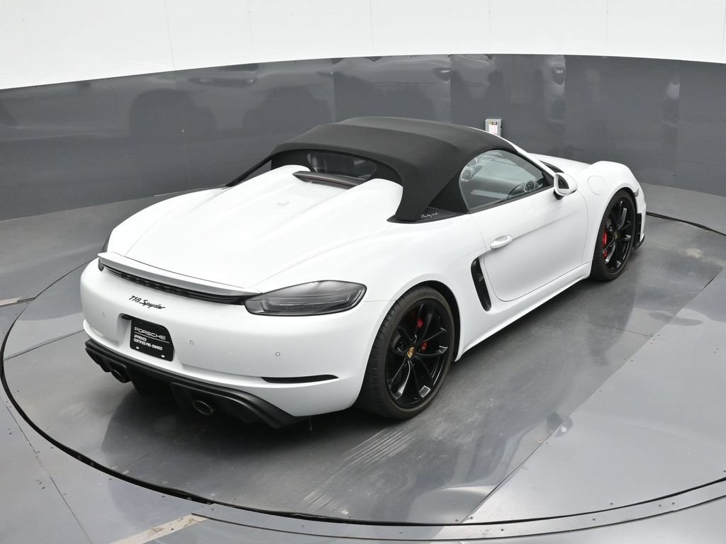 Certified 2022 Porsche 718 Boxster Spyder RWD image 30