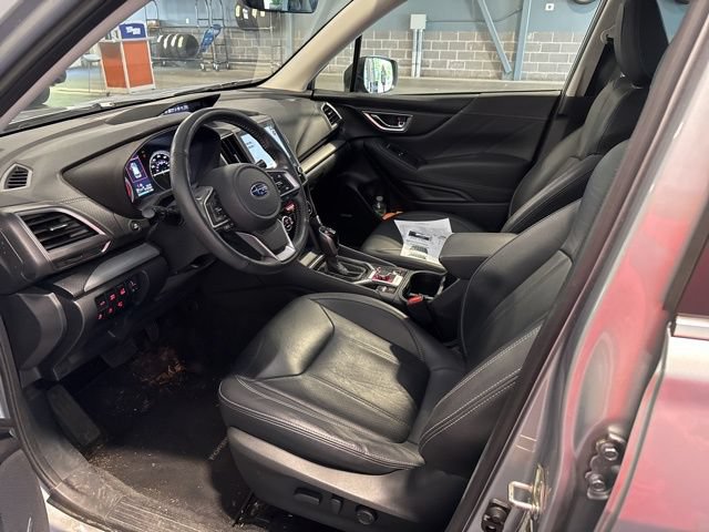 Used 2019 Subaru Forester Limited AWD/4WD image 2