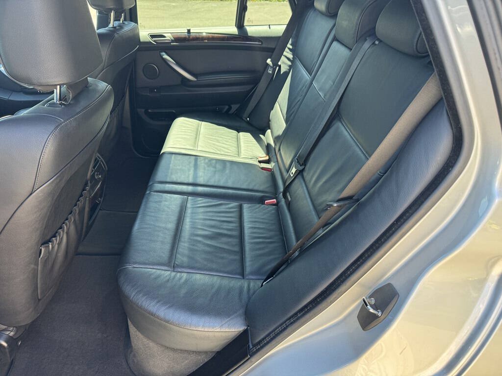 Used 2004 BMW X5 3.0i AWD/4WD image 18
