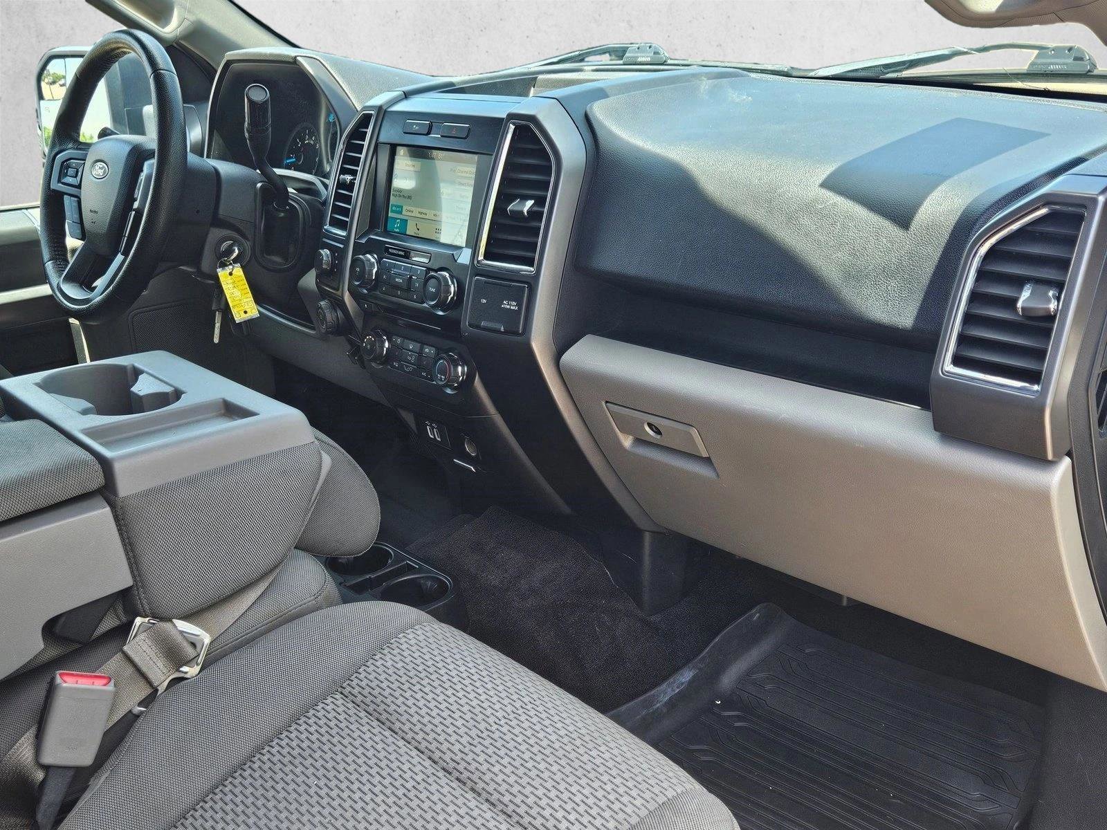Used 2016 Ford F150 XLT w/ Equipment Group 302A Luxury AWD/4WD image 20