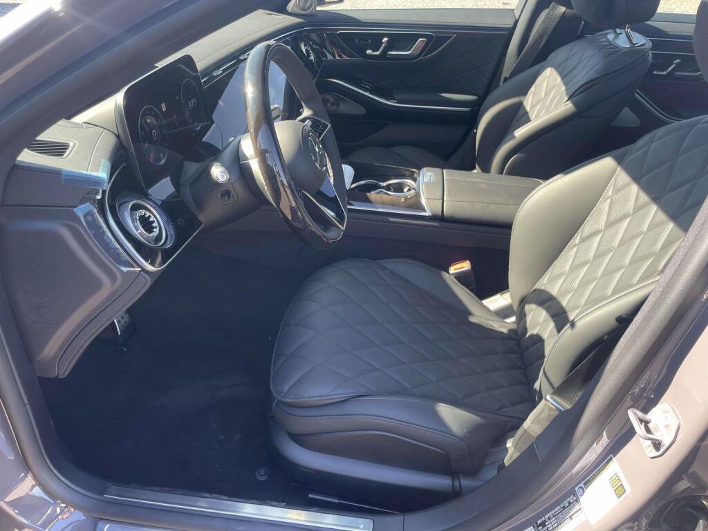 New 2027 Mercedes-Benz S 580 4MATIC Sedan image 15
