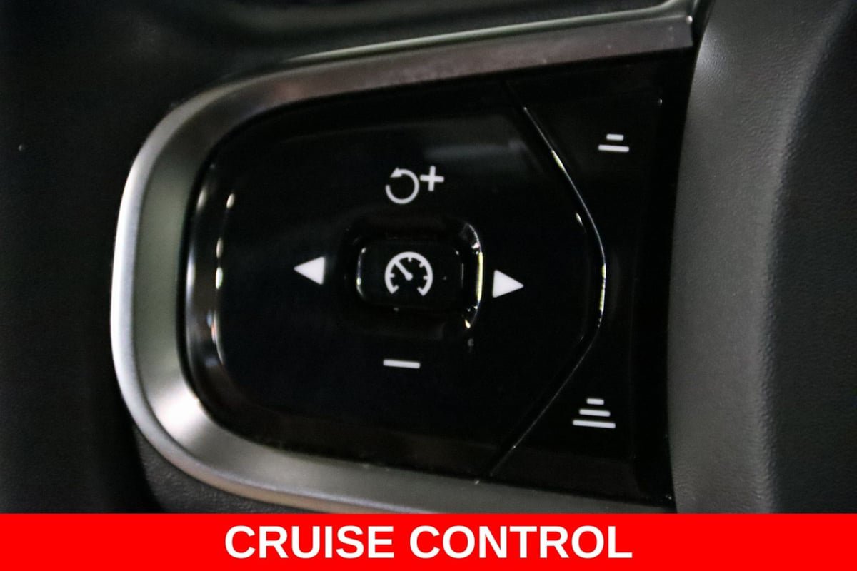 Used 2023 Volvo XC90 B6 Ultimate AWD/4WD image 11