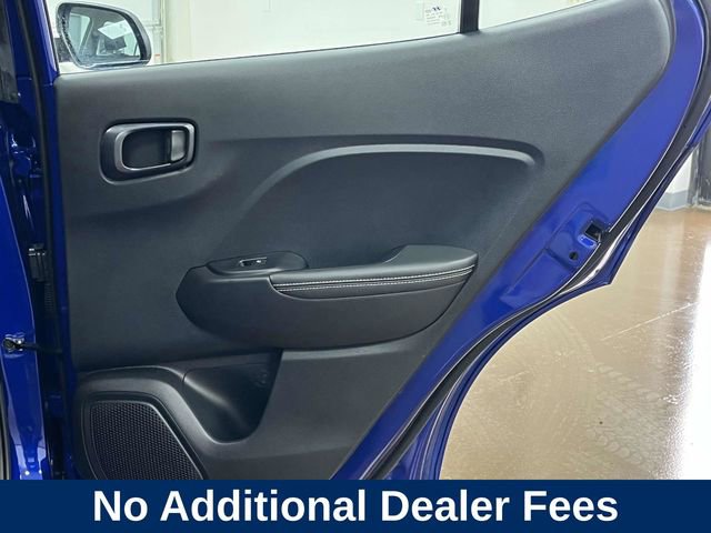 Certified 2023 Hyundai Venue Limited w/ Cargo Package FWD image 23