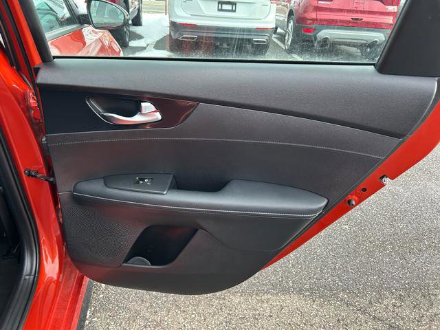 Certified 2023 Kia Forte GT-Line image 28