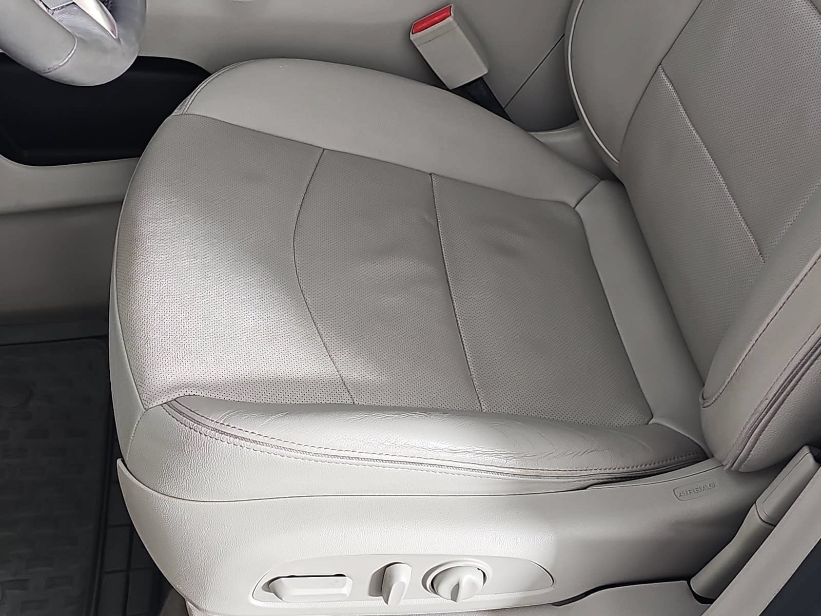 Used 2018 GMC Terrain Denali w/ Advanced Safety Package FWD image 25