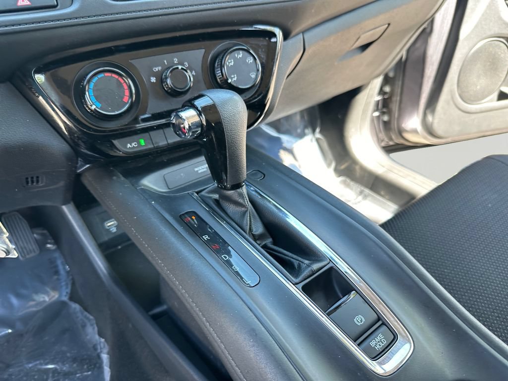 Certified 2022 Honda HR-V LX image 18