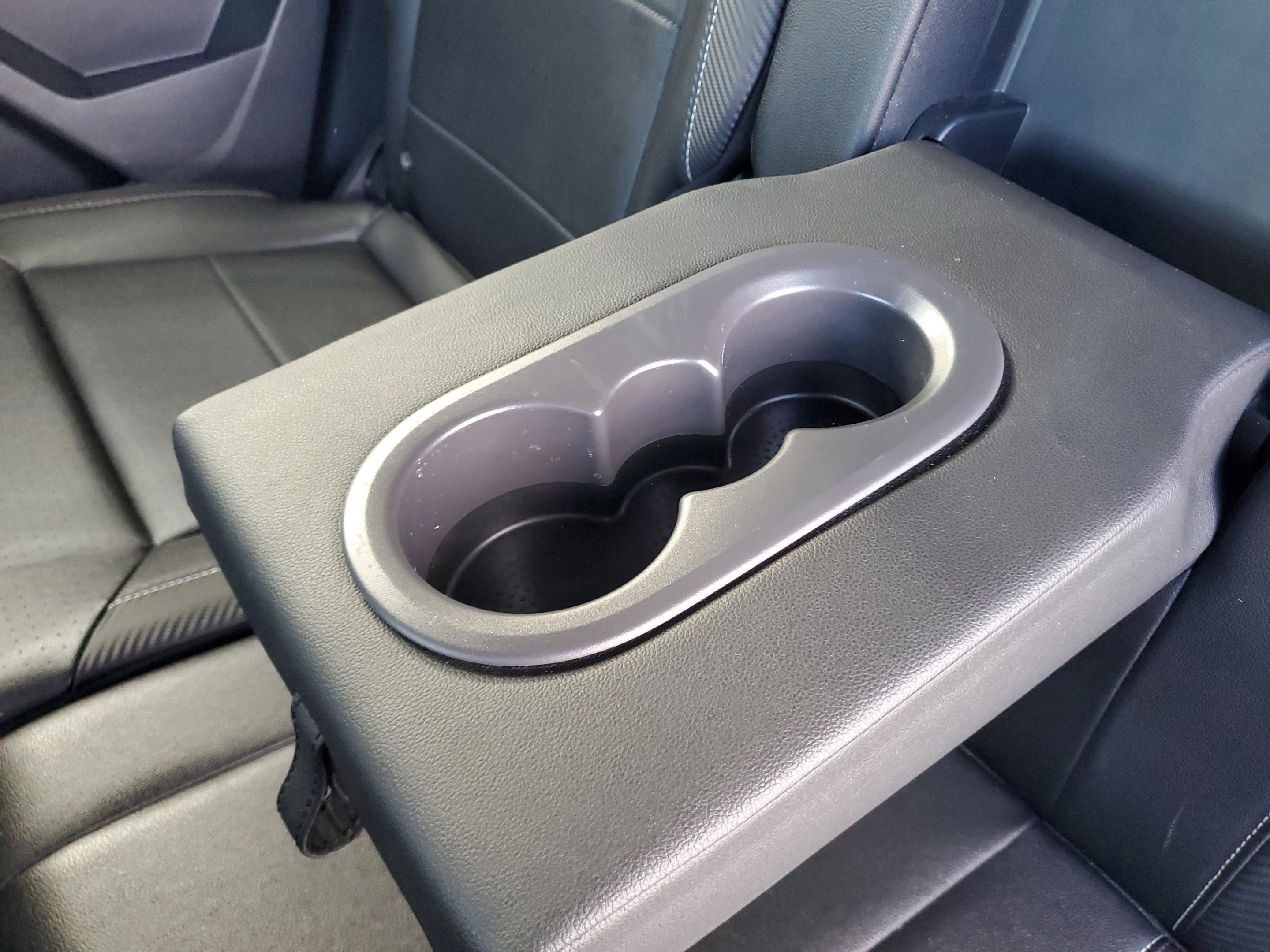 Used 2021 Volkswagen Atlas Cross Sport SE w/ Panoramic Sunroof Package image 13