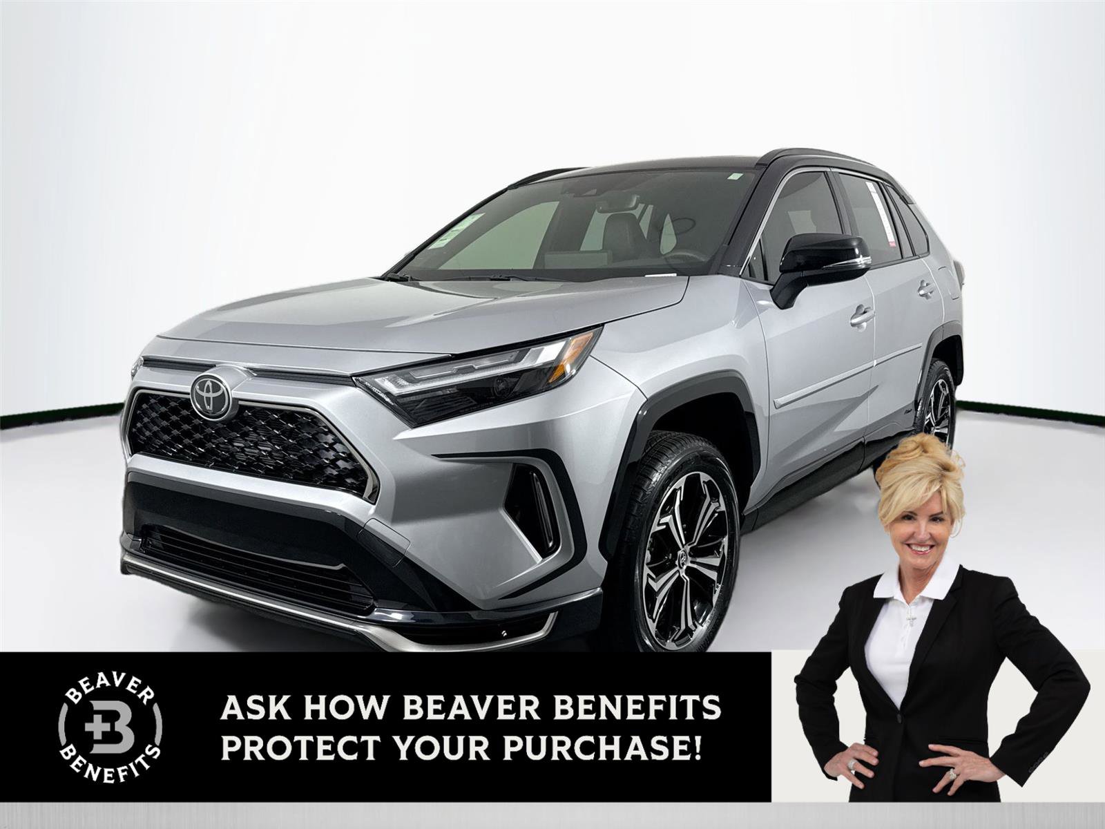 Used 2025 Toyota RAV4 XSE w/ Weather Package AWD/4WD image 1