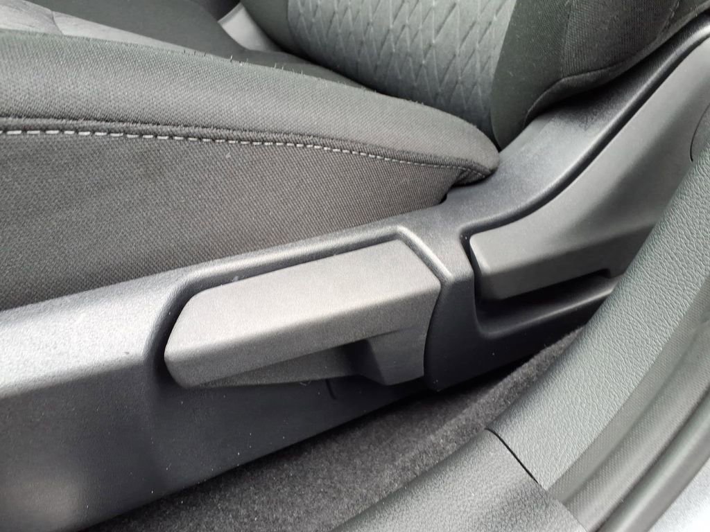 New 2026 Nissan Sentra SV image 25