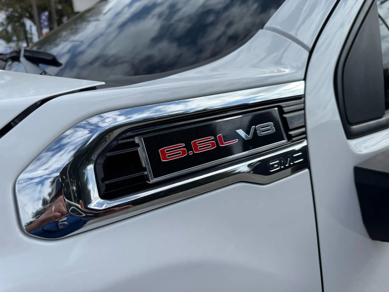 Used 2021 GMC Sierra 3500 2WD Crew Cab w/ Convenience Package image 3