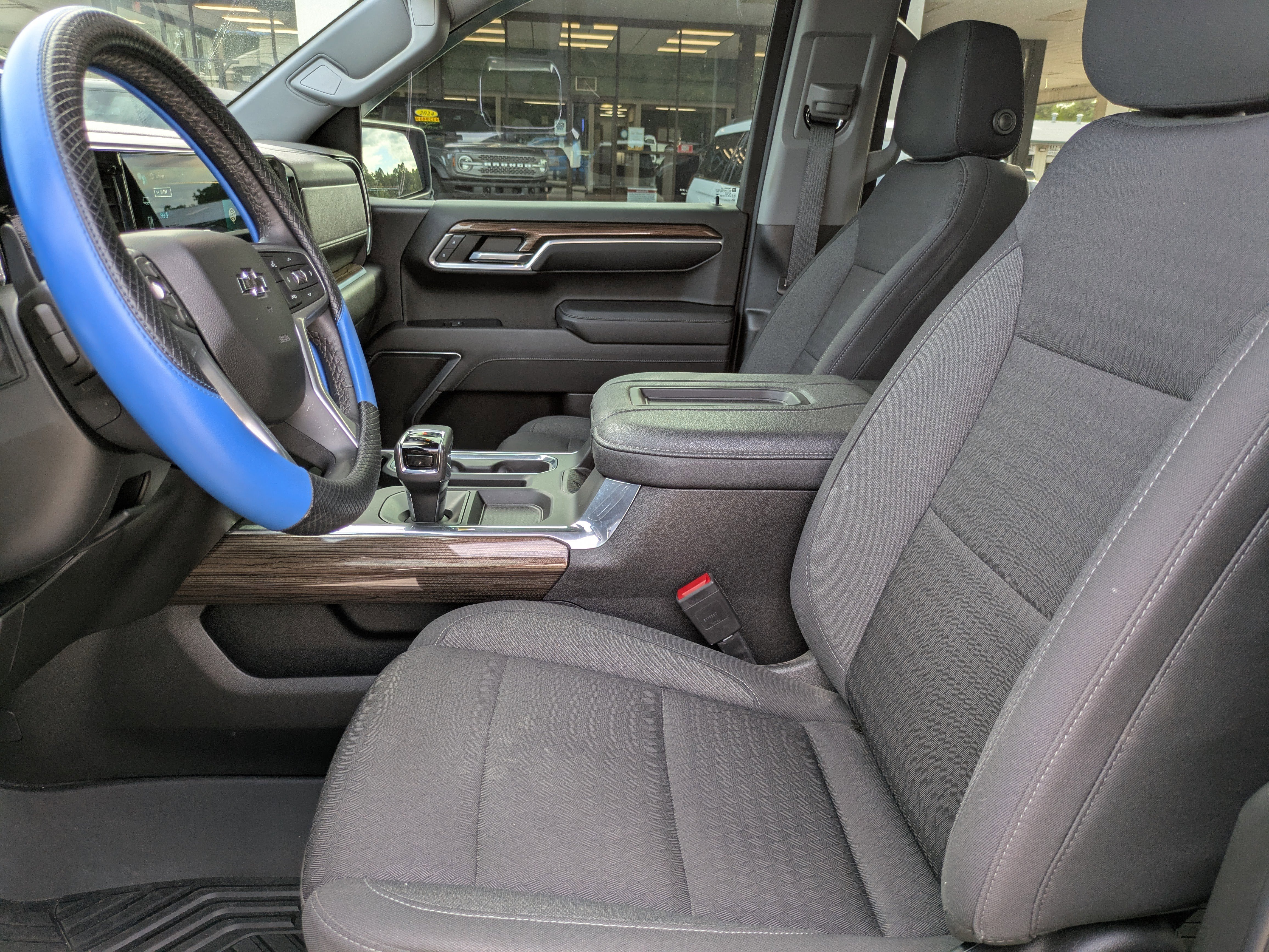 Used 2022 Chevrolet Silverado 1500 RST image 16