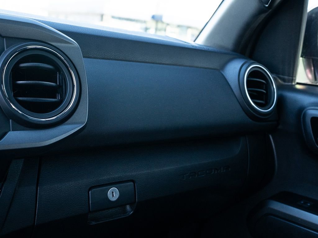 Used 2023 Toyota Tacoma TRD Sport image 35