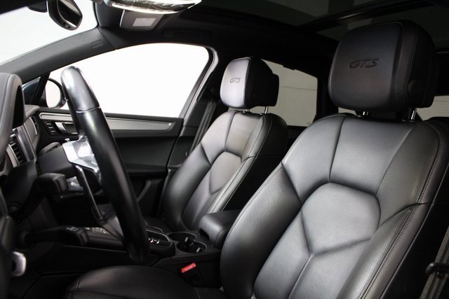Used 2018 Porsche Macan GTS image 12