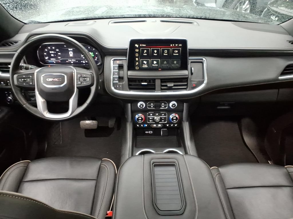 Certified 2024 GMC Yukon XL SLT w/ SLT Premium Package AWD/4WD image 22