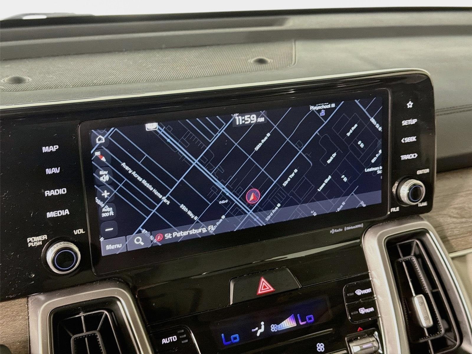 Certified 2022 Kia Sorento EX w/ Panoramic Sunroof Package FWD image 16