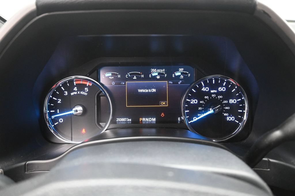 Used 2022 Ford F250 Lariat w/ Lariat Ultimate Package AWD/4WD image 3