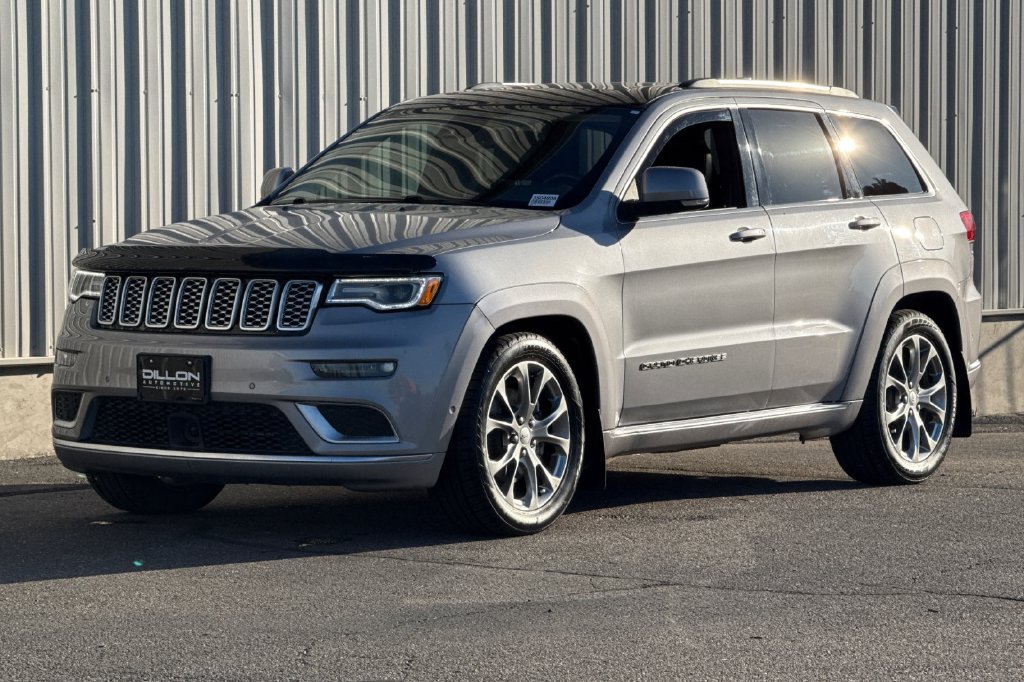 Used 2021 Jeep Grand Cherokee Summit w/ Platinum Series Group AWD/4WD image 11