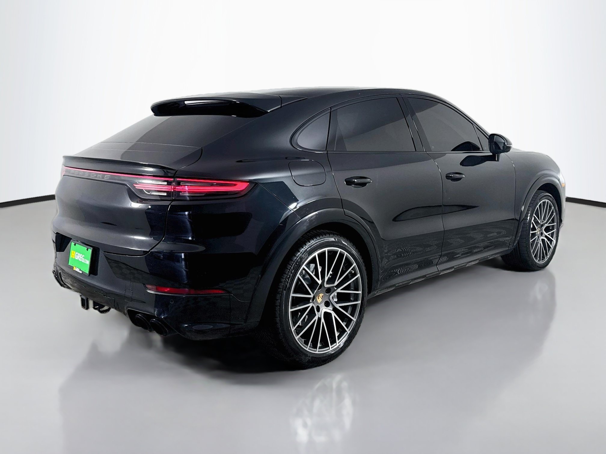 Used 2023 Porsche Cayenne Turbo AWD/4WD image 10