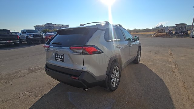 Used 2024 Toyota RAV4 XLE Premium w/ Weather Package FWD image 7