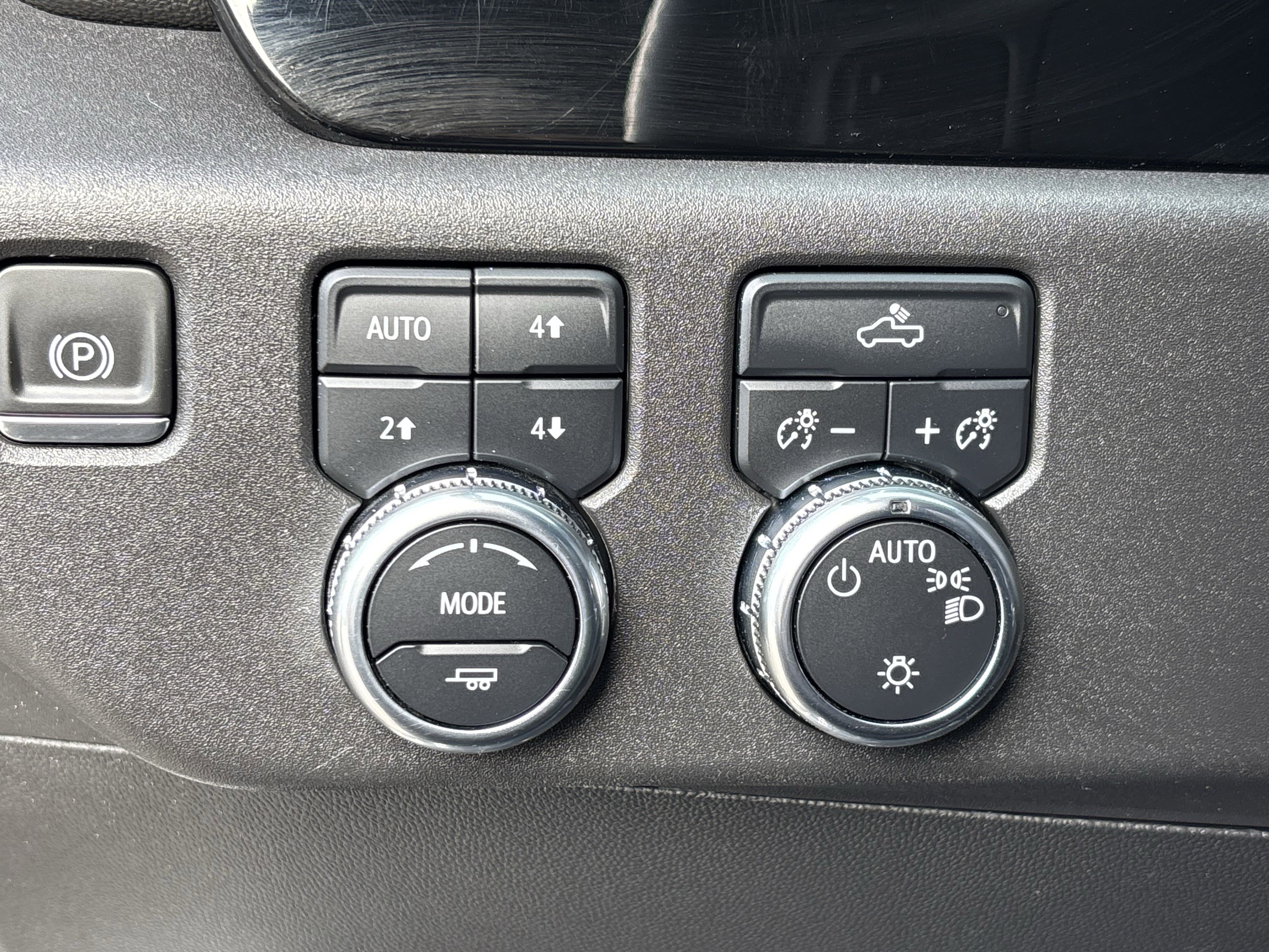 Used 2023 GMC Sierra 1500 SLE image 30